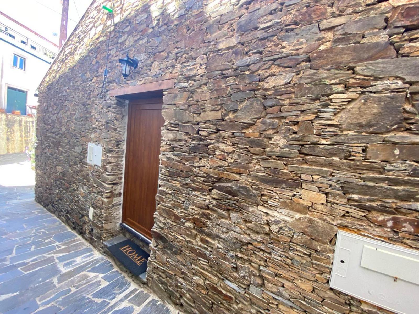 Casa Da Meia Encosta Arganil Bagian luar foto